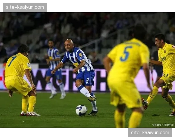 格拉纳达防守反击战术明确 但锋线终结能力不足