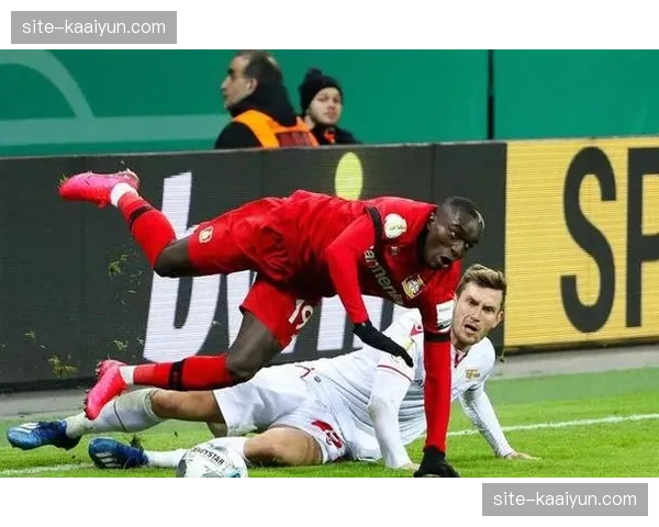 勒沃库森主场迎战圣保利 药厂冲击欧冠资格态势明朗