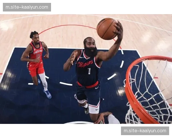 快船防守效率有待提升,伦纳德回归能否改善侧翼防守质量