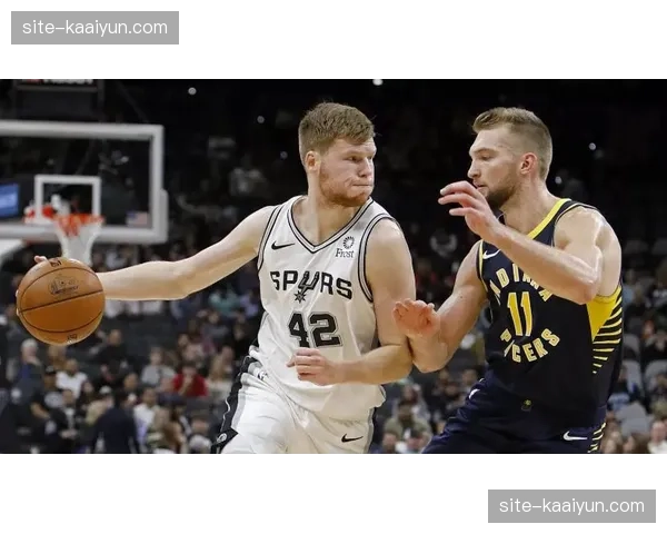 马刺近十战净效率登顶 防守效率第三彰显体系稳定性