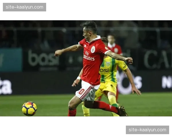 赫塔菲采用6-2-2阵型主打阵地防守 近10场4次零封对手